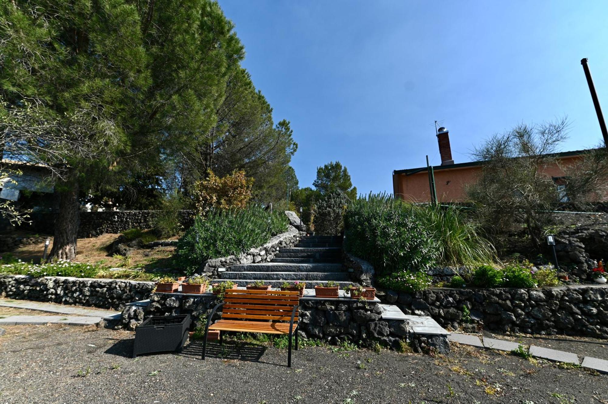 Etna Volcano Relais- Indipendent Villa Mascalucia Extérieur photo